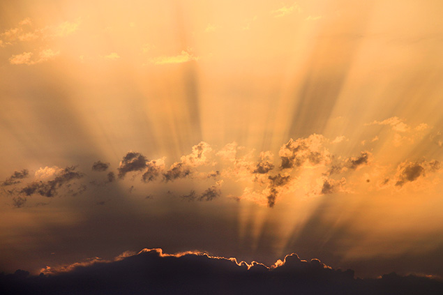Coucher de Soleil Nuages Oranges