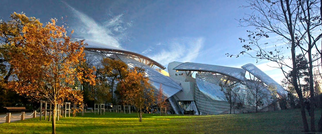 Panoramique Fondation Louis Vuitton (Architecte Frank Gehry) dans un écrin de verdure
